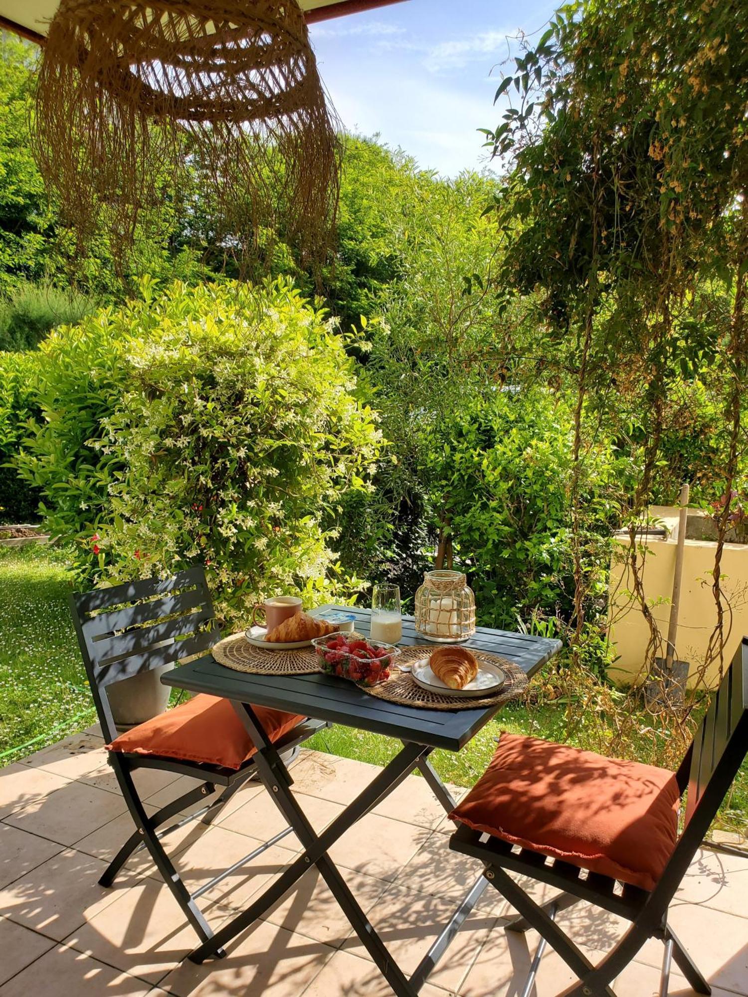Appartement Calme Avec Jardin Bidart Biarritz Exterior photo